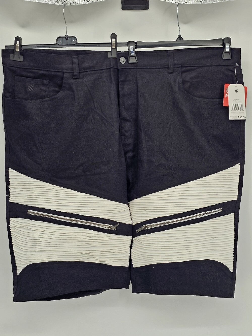 Rocawear Black Shorts Mens Sz 50 NWT